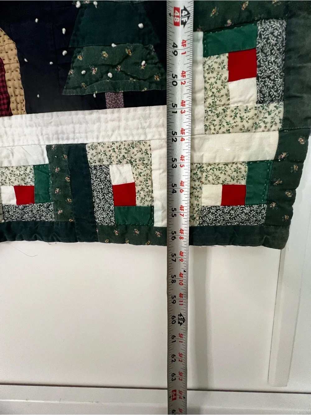 Hand Sewn Country Cabin Holiday Throw Quilt in Green, Red, Cream